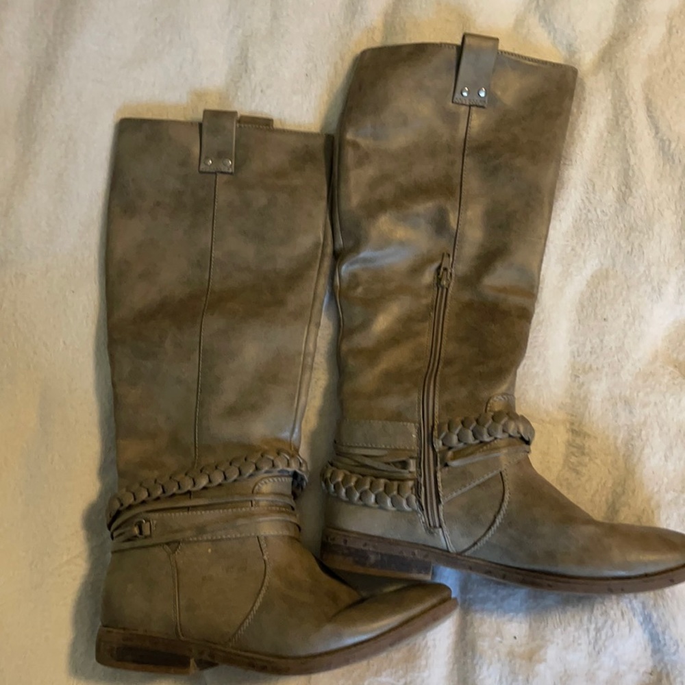 Rampage Boots size 8M